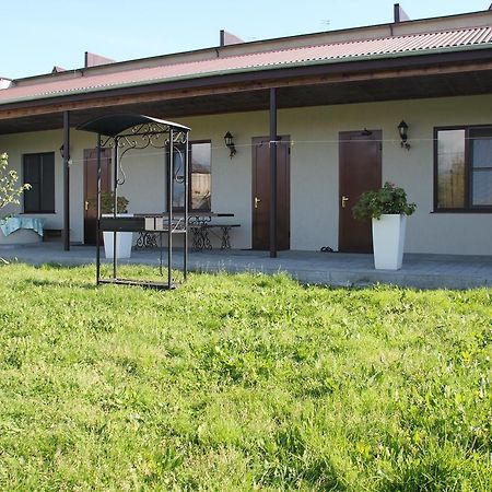 Амрапха Hotell Gudauta Eksteriør bilde