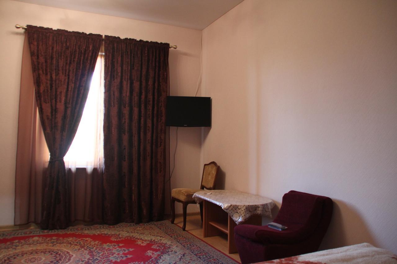 Амрапха Hotell Gudauta Eksteriør bilde