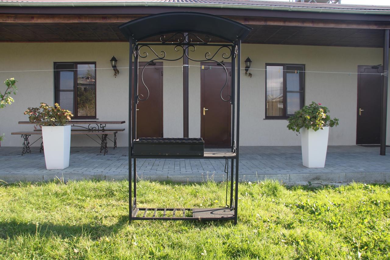 Амрапха Hotell Gudauta Eksteriør bilde